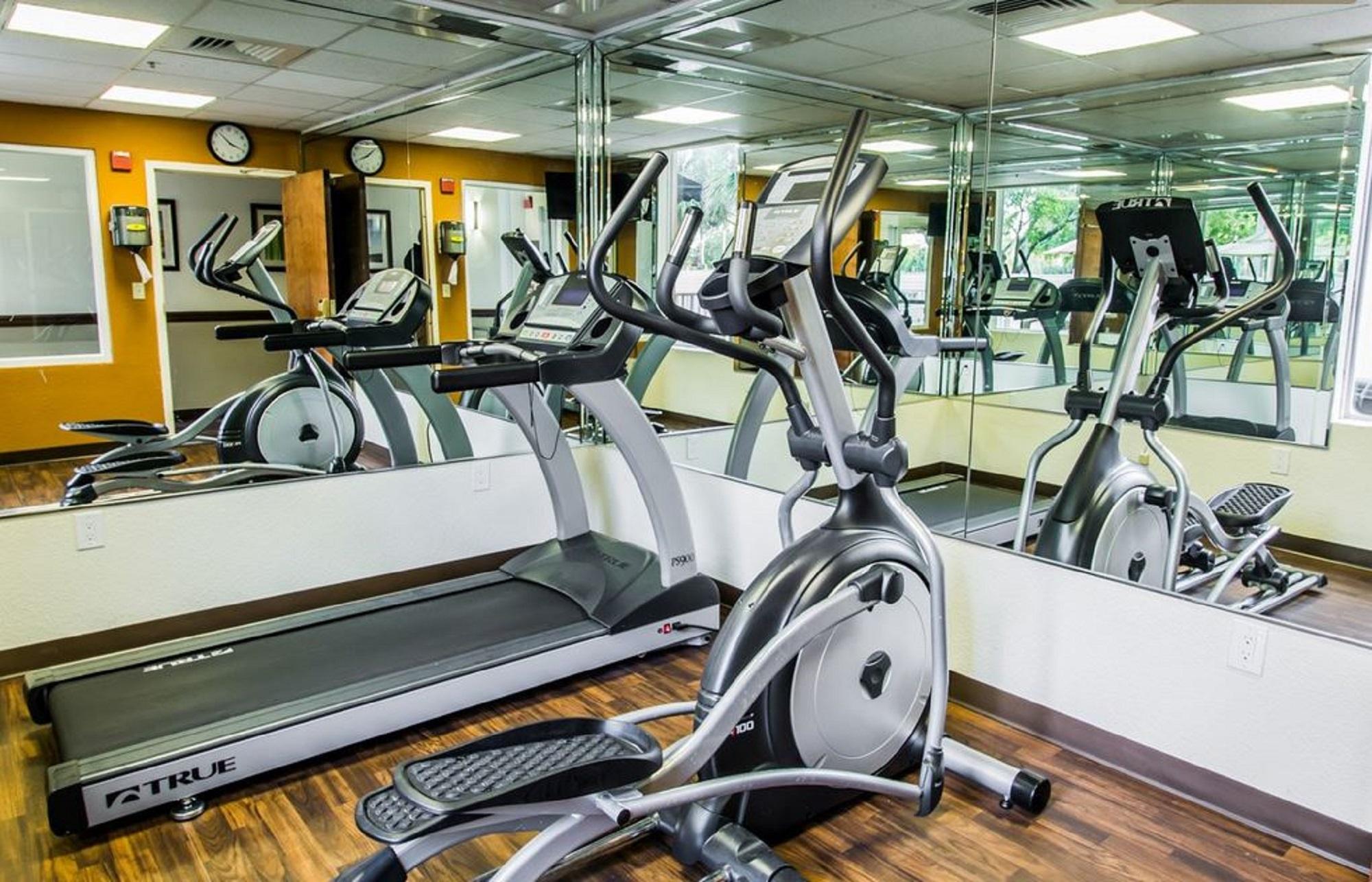 Comfort Inn & Suites Fort Lauderdale West Turnpike Lauderdale Lakes Exteriör bild