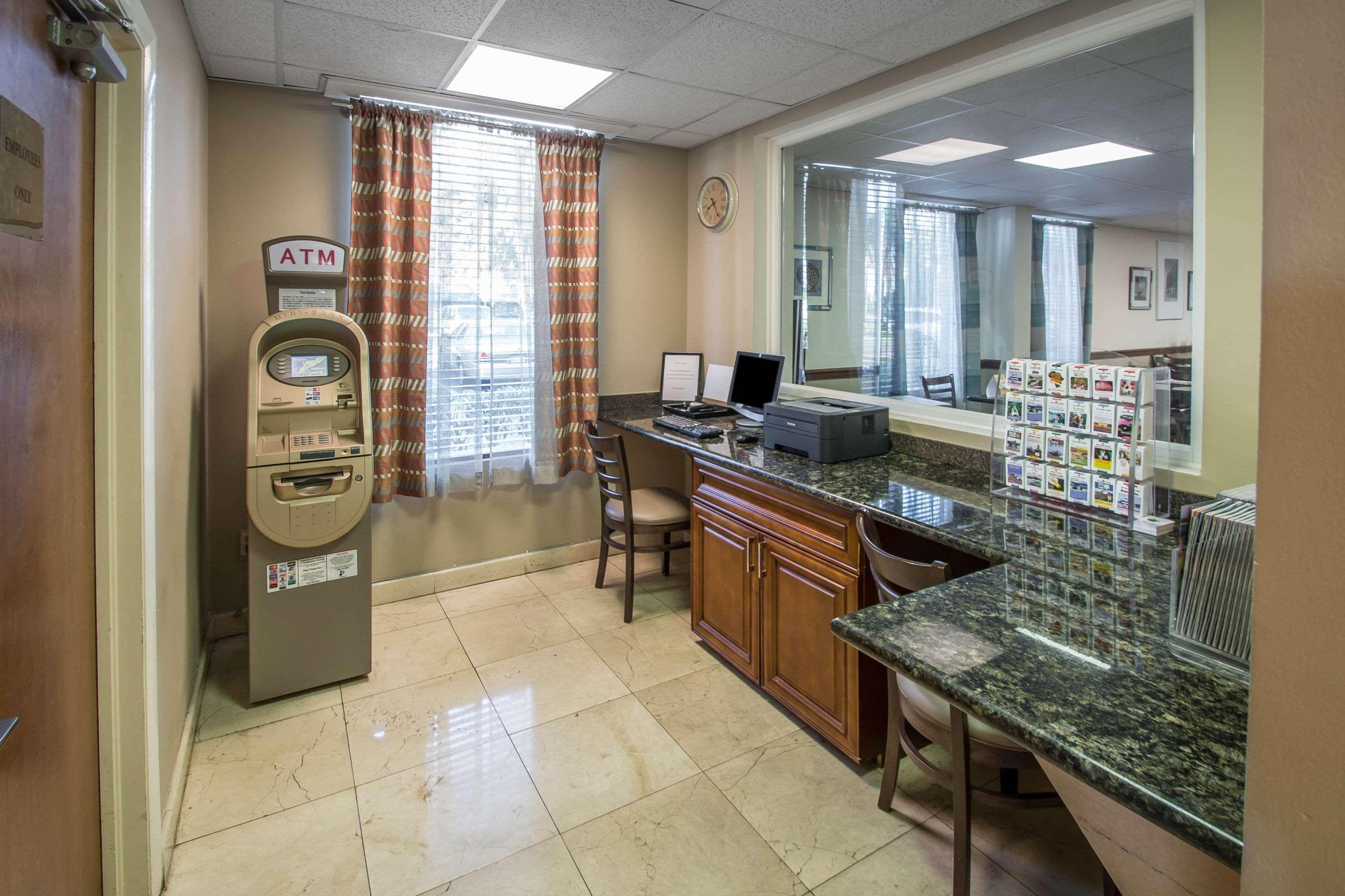 Comfort Inn & Suites Fort Lauderdale West Turnpike Lauderdale Lakes Exteriör bild