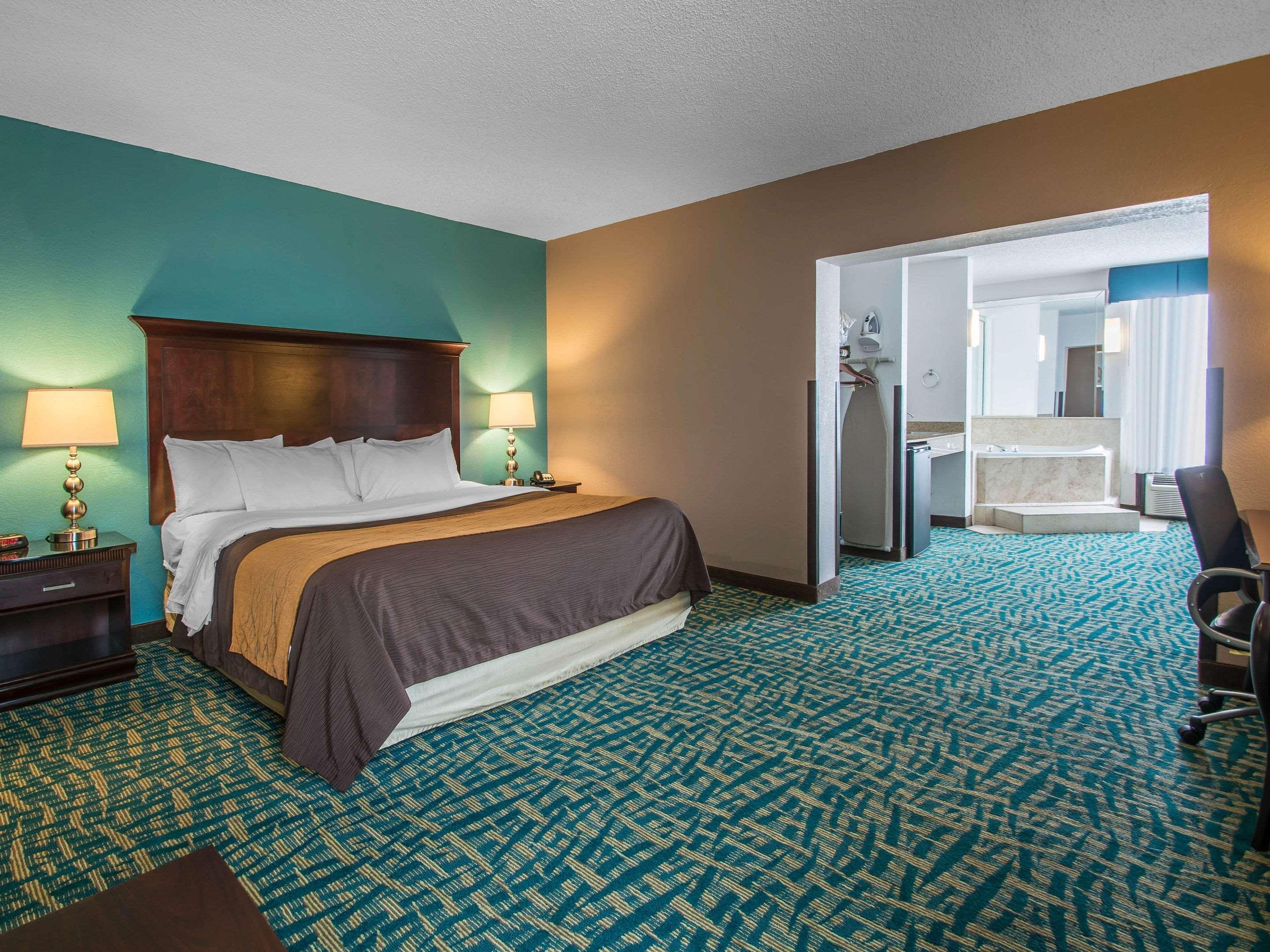 Comfort Inn & Suites Fort Lauderdale West Turnpike Lauderdale Lakes Exteriör bild