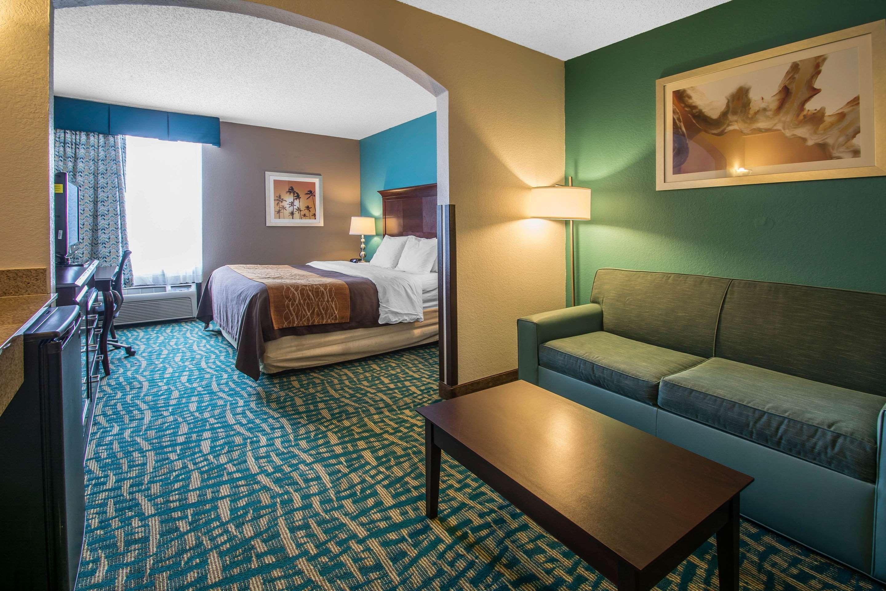 Comfort Inn & Suites Fort Lauderdale West Turnpike Lauderdale Lakes Exteriör bild