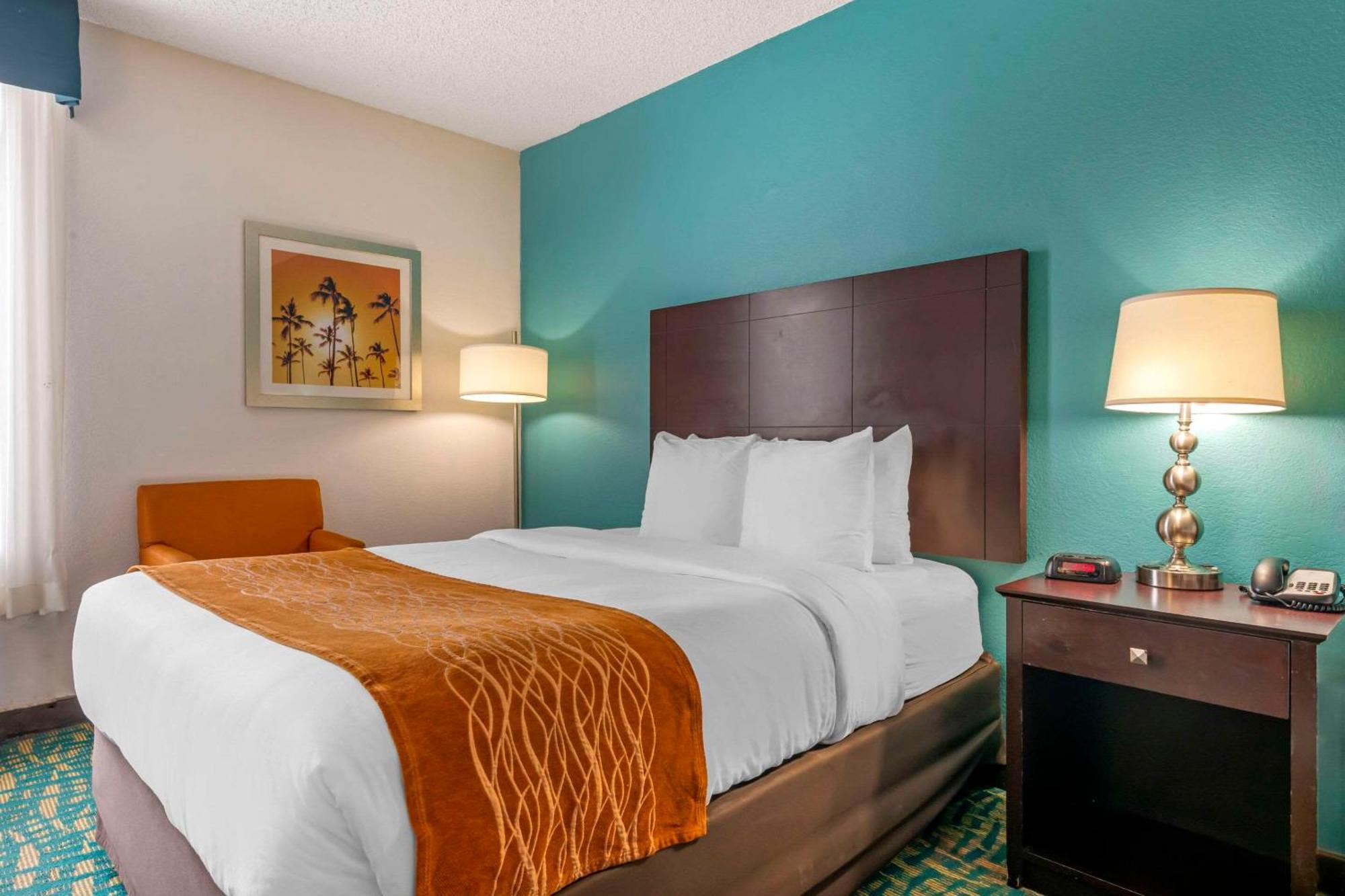 Comfort Inn & Suites Fort Lauderdale West Turnpike Lauderdale Lakes Exteriör bild