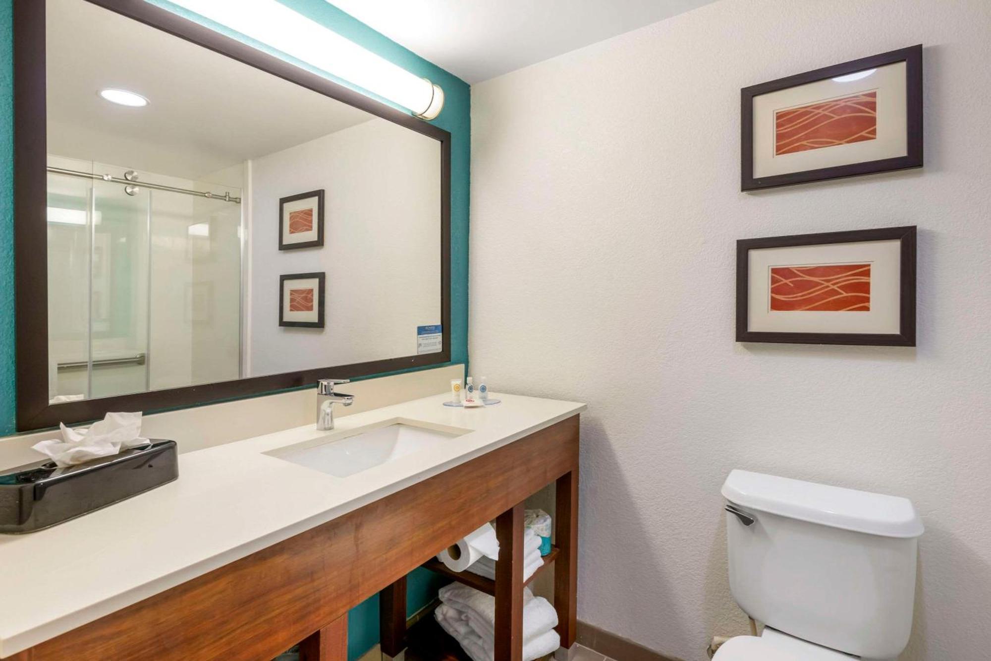 Comfort Inn & Suites Fort Lauderdale West Turnpike Lauderdale Lakes Exteriör bild